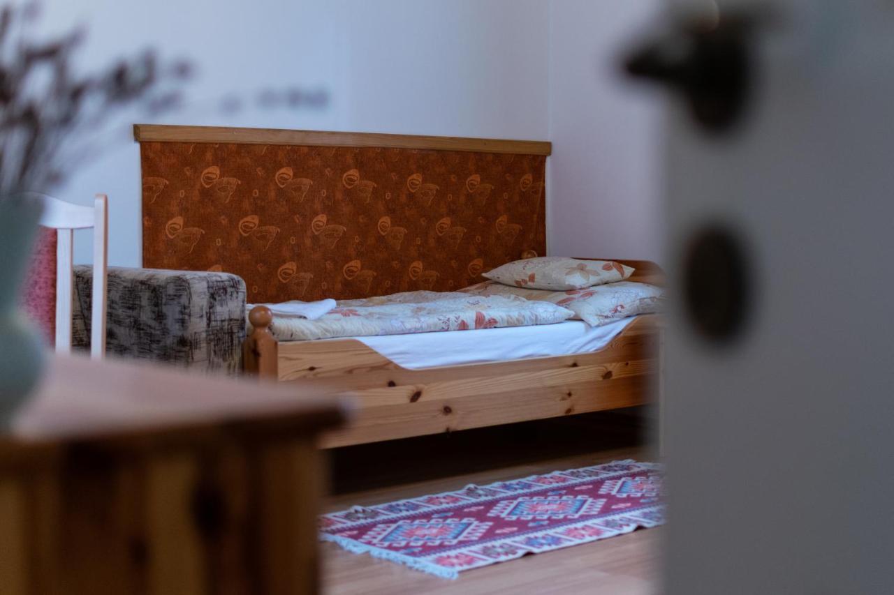 KerkáskápolnaKapolna Vendeghazアパートメント エクステリア 写真